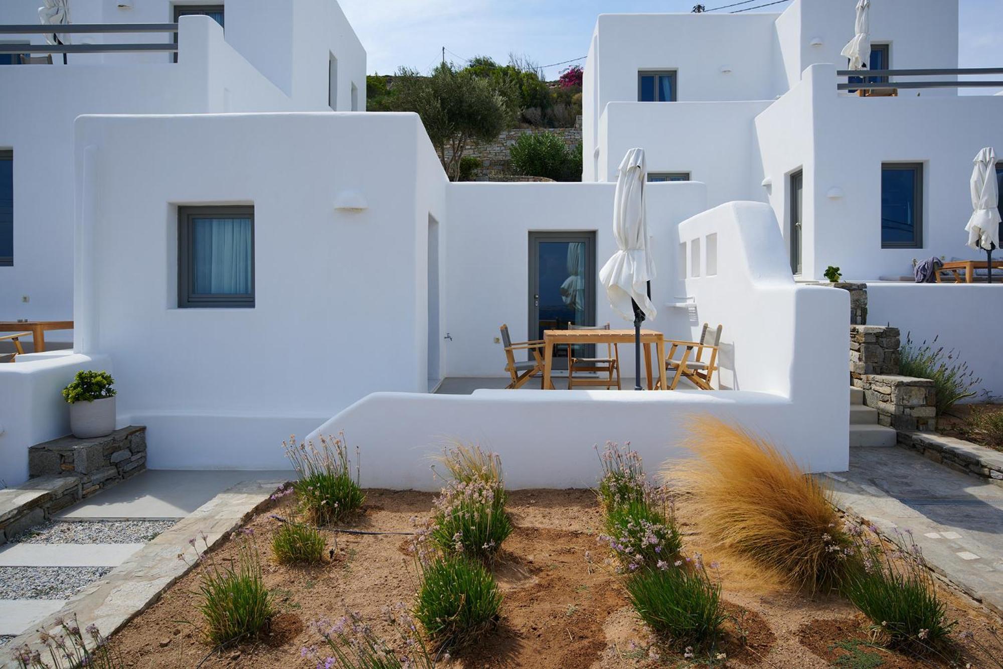 Kymo Luxury Suites Paros Kolympithres Exterior photo